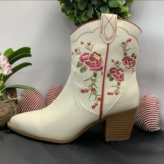 NEW The Pioneer Mommy and Me Embroidered Western Ankle Cowgirl Boot W Size 8M
