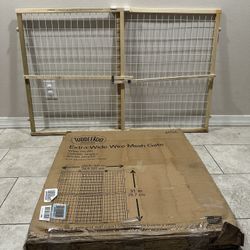 Extra Tall & Wide Pet Gate / Baby Gate - Fits Openings 29.5” - 50”