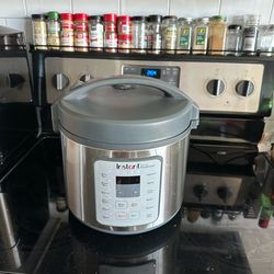Instant Zest Plus Rice Cooker