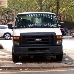 Ford E 150 