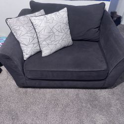 ARM CHAIR - Need GONE