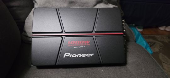 Pioneer 1000w 4 channel amp
