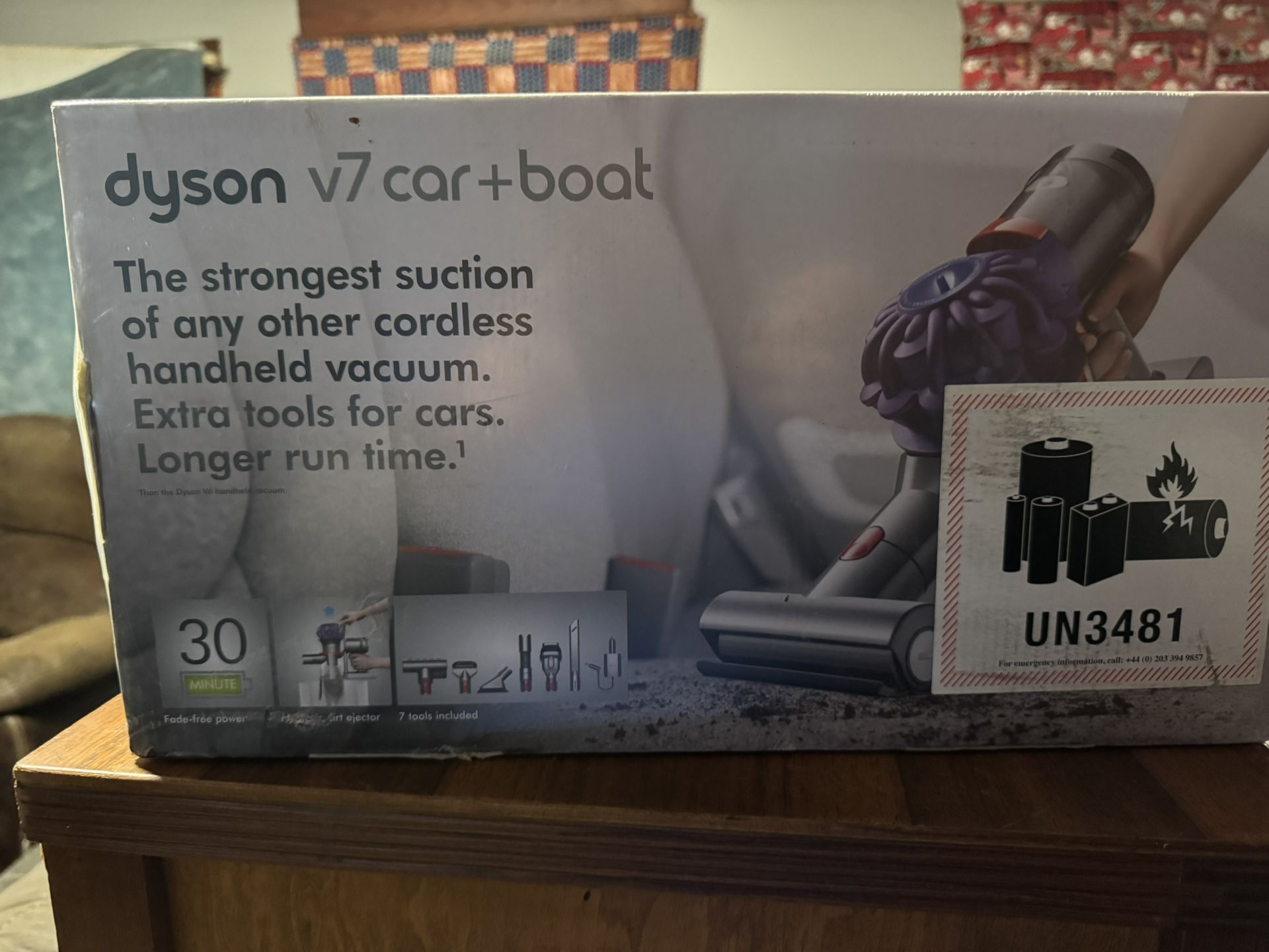 Dyson v7 Car+boat Vacuum