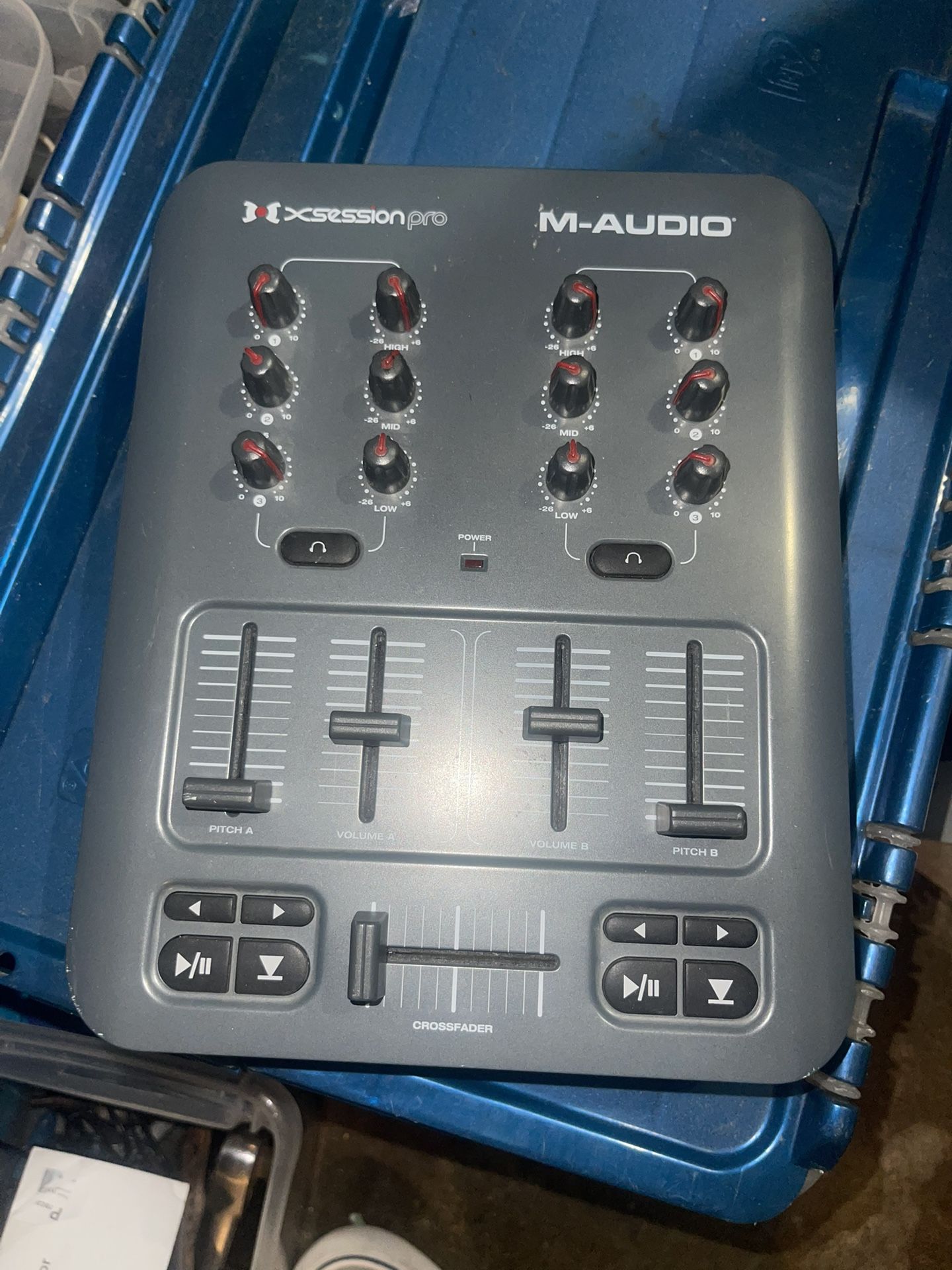 M-AUDIO X-SESSION PRO MIDI/USB DJ MIXER CONTROLLER (MVP006492)