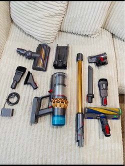 Dyson Gen5detect Cordless Vacuum - Complete Set