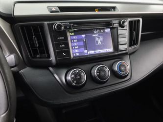 2016 Toyota RAV4 Thumbnail