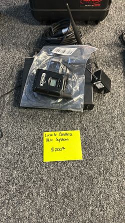 Line 6 Cordless headMic System XD-V55
