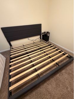 Bedroom set - King bed, mattress and nightstand