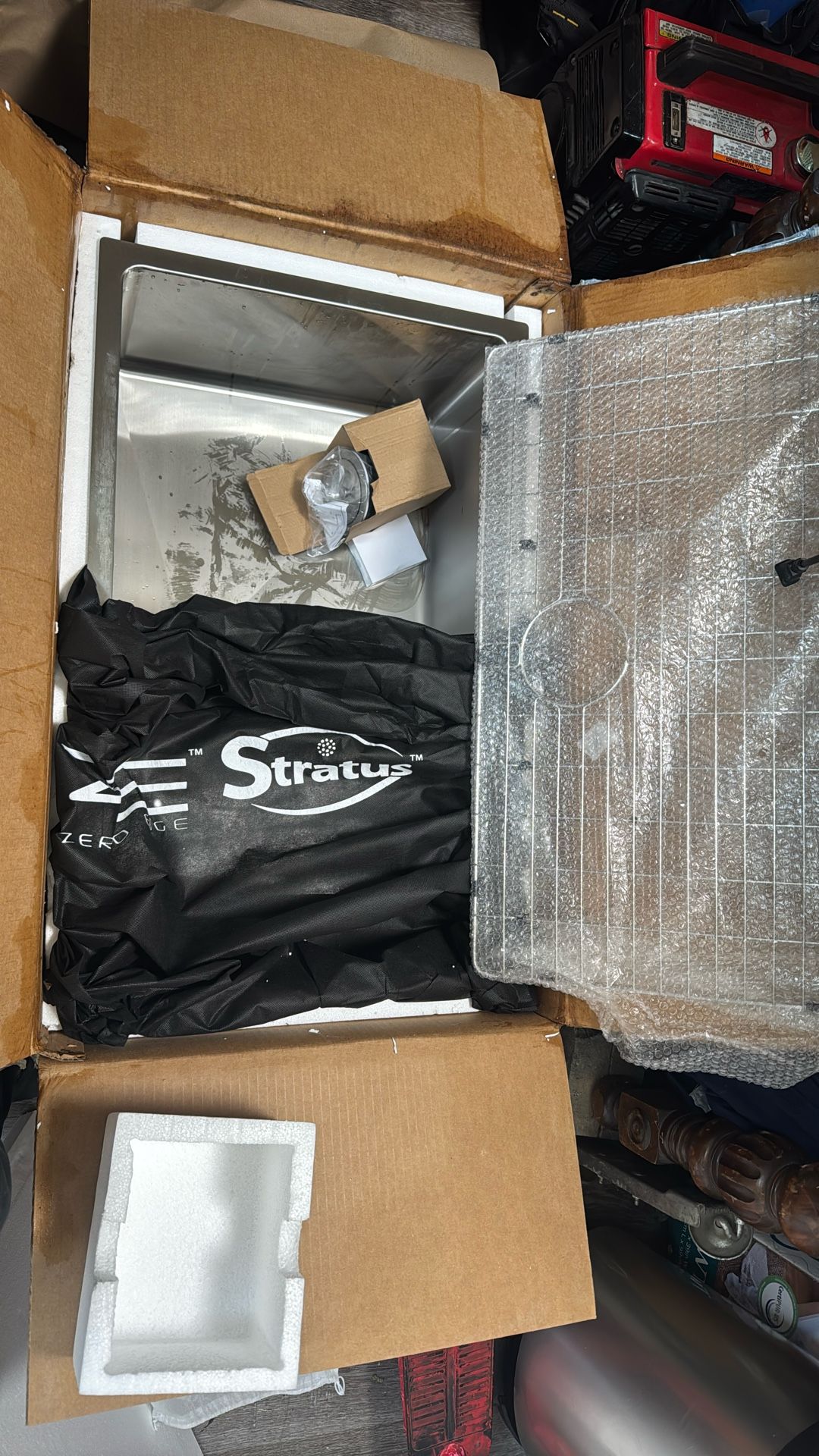 Stratus Sink