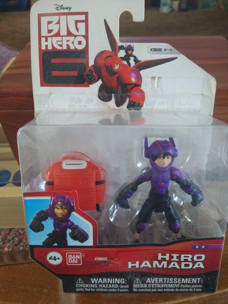 Disney BIG HERO 6 Figures (2)