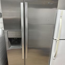 Whirlpool Stainless Refrigerator(32.5(w)  × 65.15(H), 30.5(d)