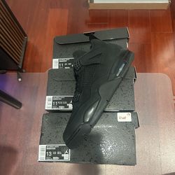 Air Jordan 4 Black Cat 2025 Size 10.5, 11, 11.5, 13