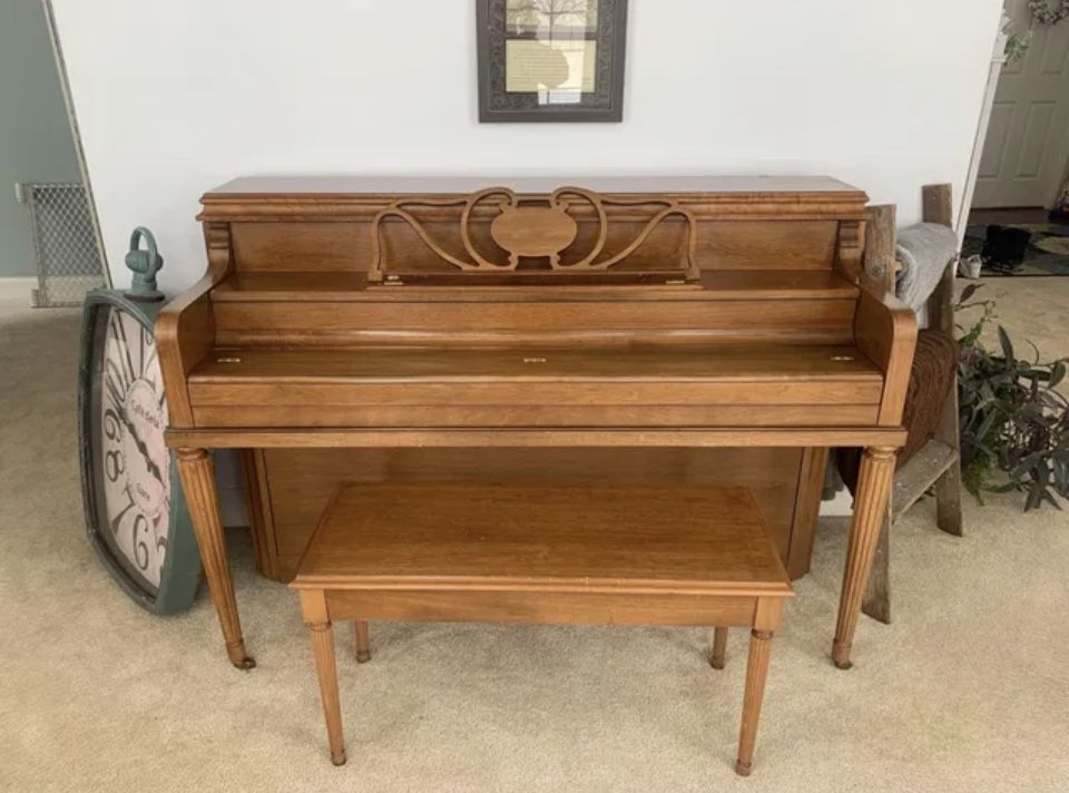 Sohmer & Co. Upright