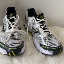 Mizuno Wave Alchemy 12 Road-Running Shoes - Men's