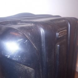 BLACK SUIT CASE 40bucks