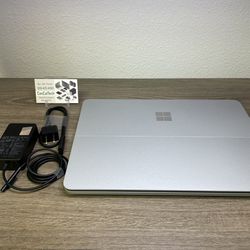 New Microsoft Surface Laptop Studio 14.4” Intel Core i5 16gb RAM 256gb SSD  No box