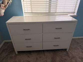 6 Drawer dresser