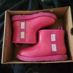 Used Pair Of Uggs