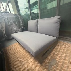 Outdoor Louise 43" Wide Loveseat