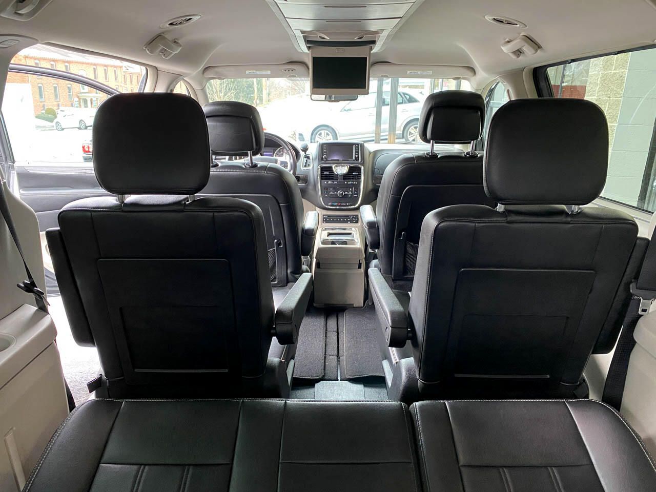 2012 Chrysler Town & Country