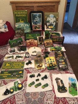 John Deere Collectibles - 40 pieces plus