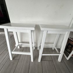 short white bar stools 
