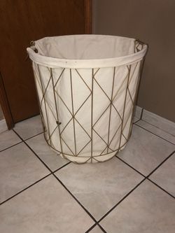 Brand new laundry bin