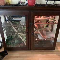 Custom built reptile cage