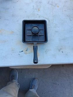 Cast Iron Hamburger Presse