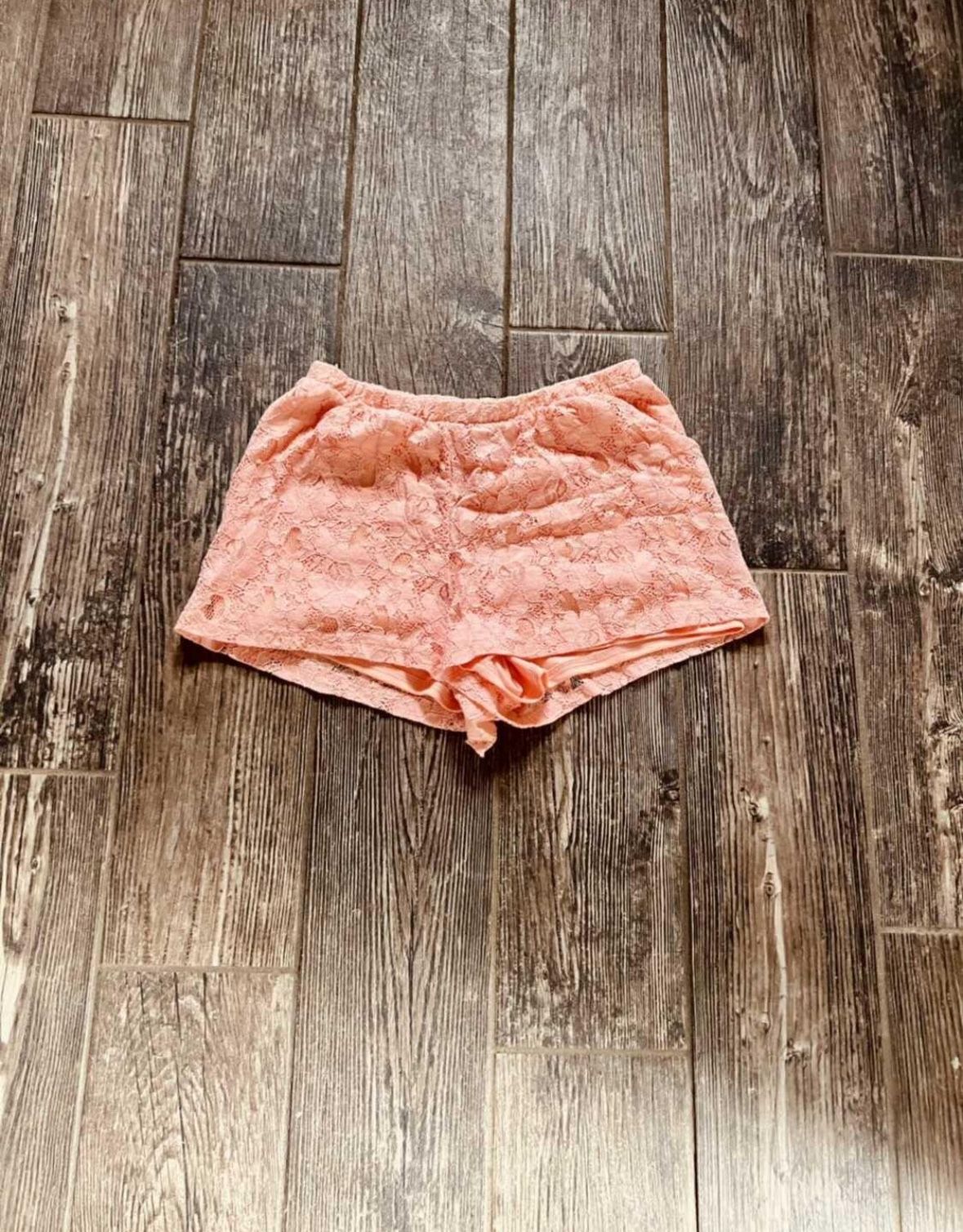 XS Coral Shorts