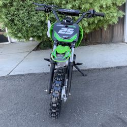 70cc Automatic Dirt Bike 