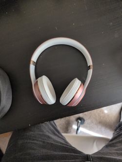 Beats Solo3 Wireless Pink