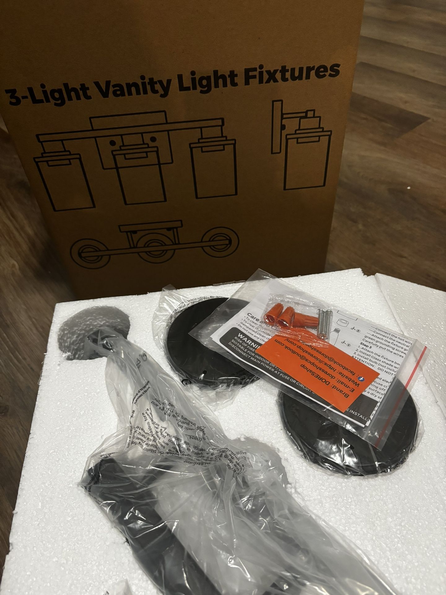 vanity lights brand new