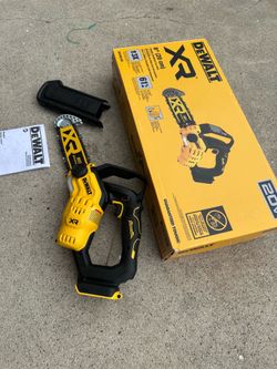 DEWALT 20-Volt MAX 8 in. Brushless Cordless Battery Powered Pruning Mini Chainsaw (Tool Only)