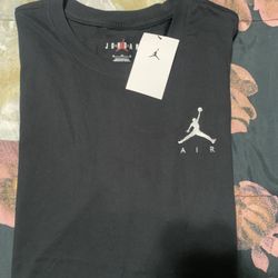 Men’s XL Jordan Shirt