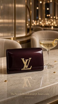 Louis Vuitton Louise Patent Leather Clutch