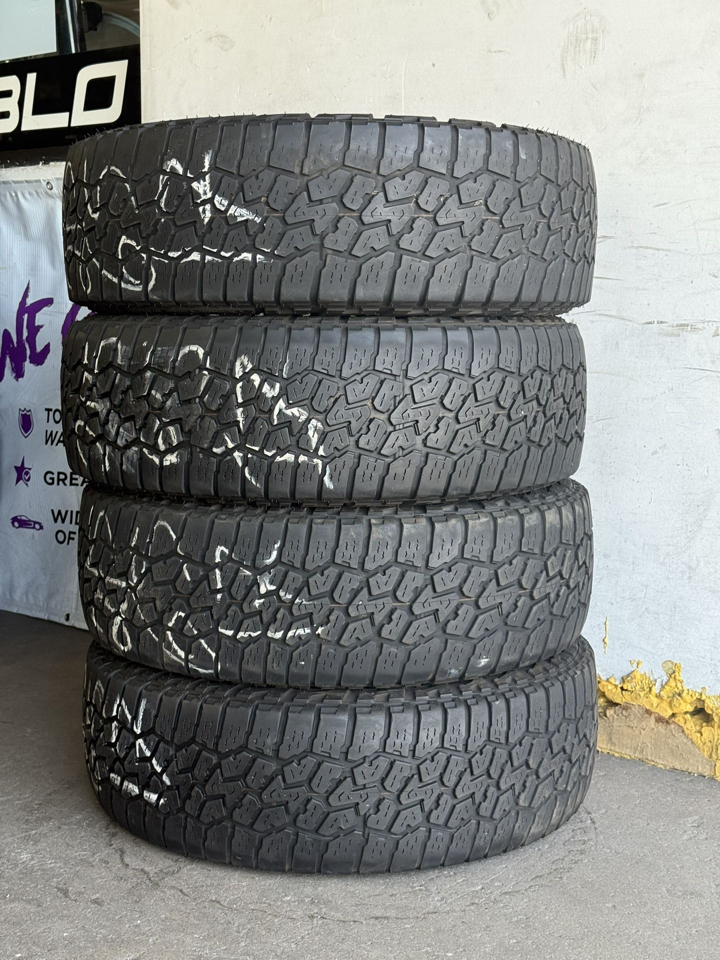 215/65/17 Fallen Wild peak AT Used Set Only $140 Installed