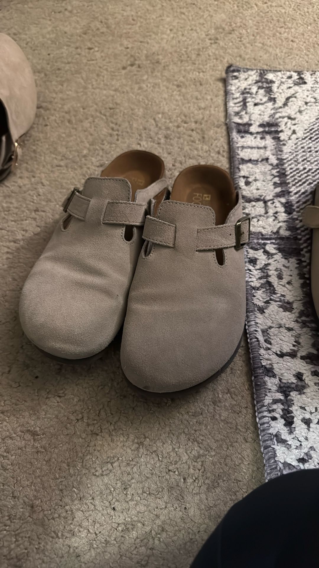 Clogs
