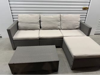 Brand new 5-Piece Rattan Patio Sectional Furniture Set