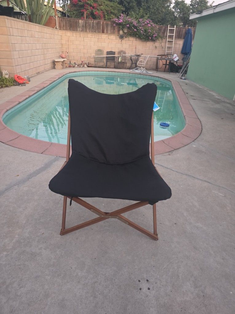 Butterfly Chair ( Brand New )