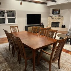 Ethan Allen Dining Table And Chairs Used, 8 Chairs