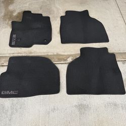 GMC Sierra Denali Carpet Floor Mats