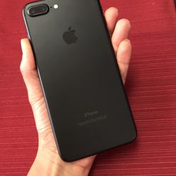 iPhone 7 Plus 128gb Unlocked Excellent Condition