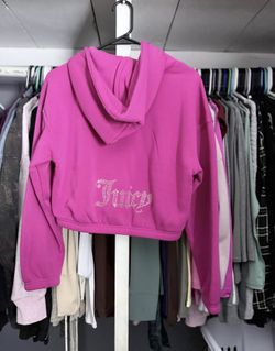 juicy cropped sweater