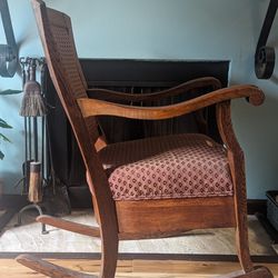 Antique/Vintage Rocking Chair