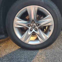 4 Wheels Toyota Highlander Limited 5x114.3 Bolt Patter  Wheels 