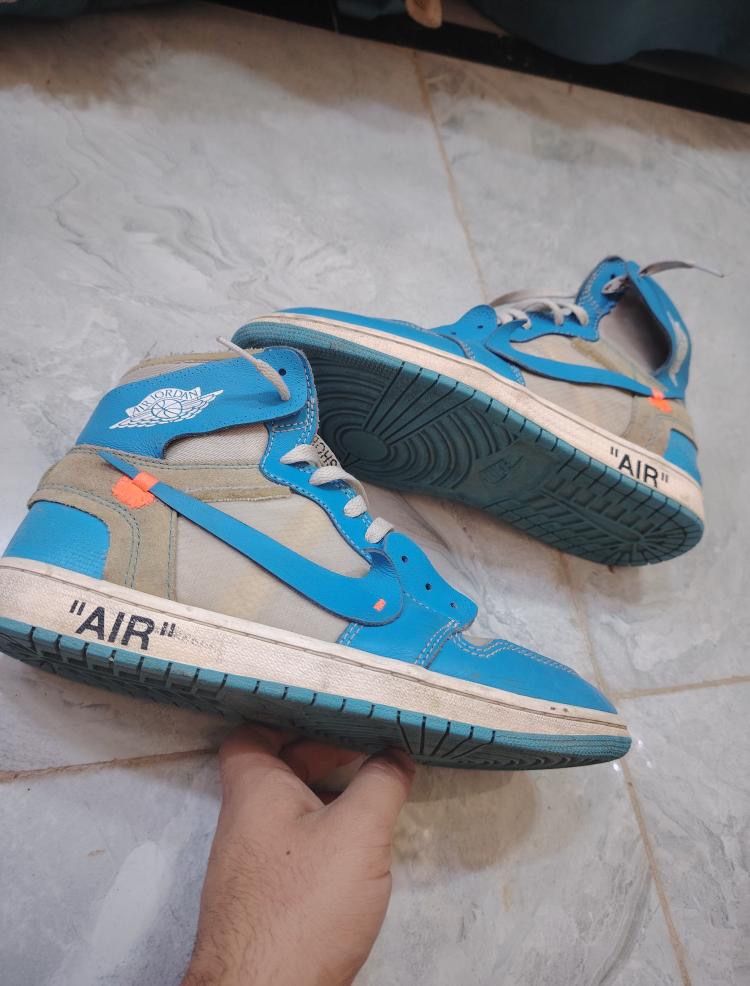 Nike Air Jordan 1 Retro OG x Off-White High UNC size 13 AQ0818-148 OG Rare Sneakers Men's in good pre-owned condition with normal wear some marks and