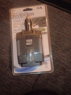 Living Solutions 100 Watt Dual USB Car Inverter