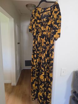 SHEIN Clasi Plus Surplice Neck Floral Print Pleated Dress XL