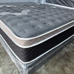 Full oasis thermal comfort Europillow top 12inch mattress !!